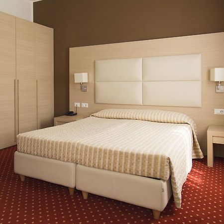 Hotel Regina Μπολζάνο Εξωτερικό φωτογραφία