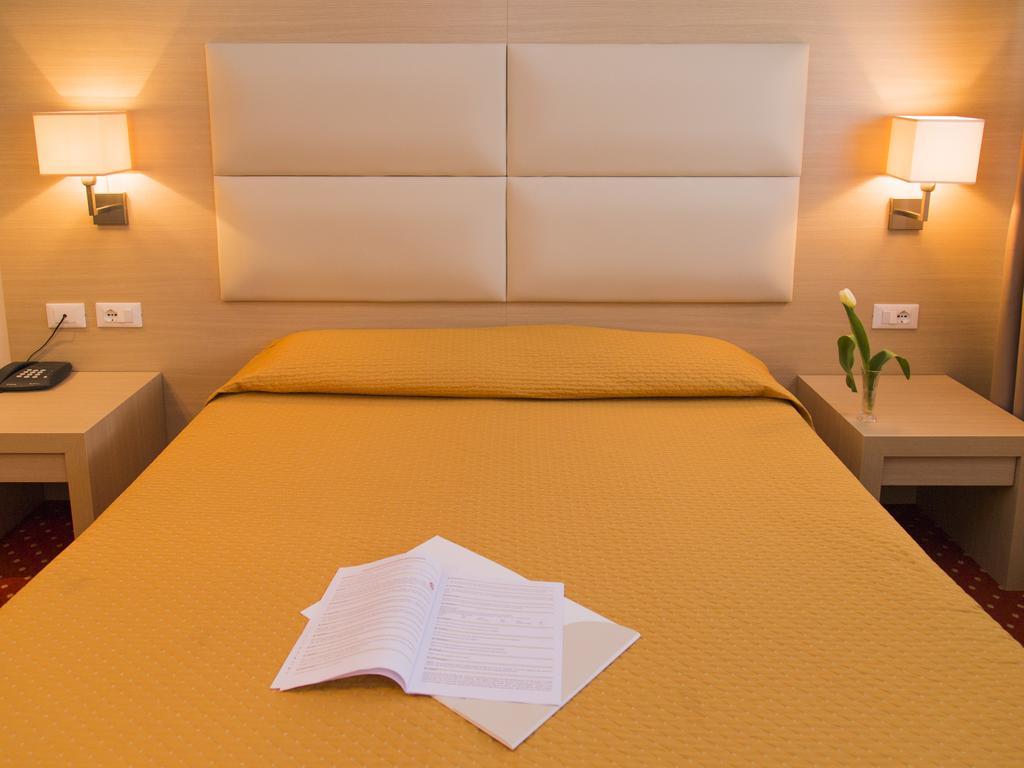 Hotel Regina Μπολζάνο Εξωτερικό φωτογραφία