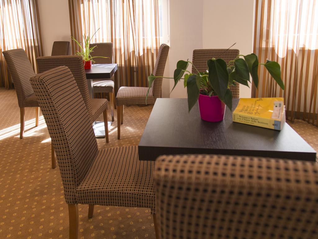 Hotel Regina Μπολζάνο Εξωτερικό φωτογραφία