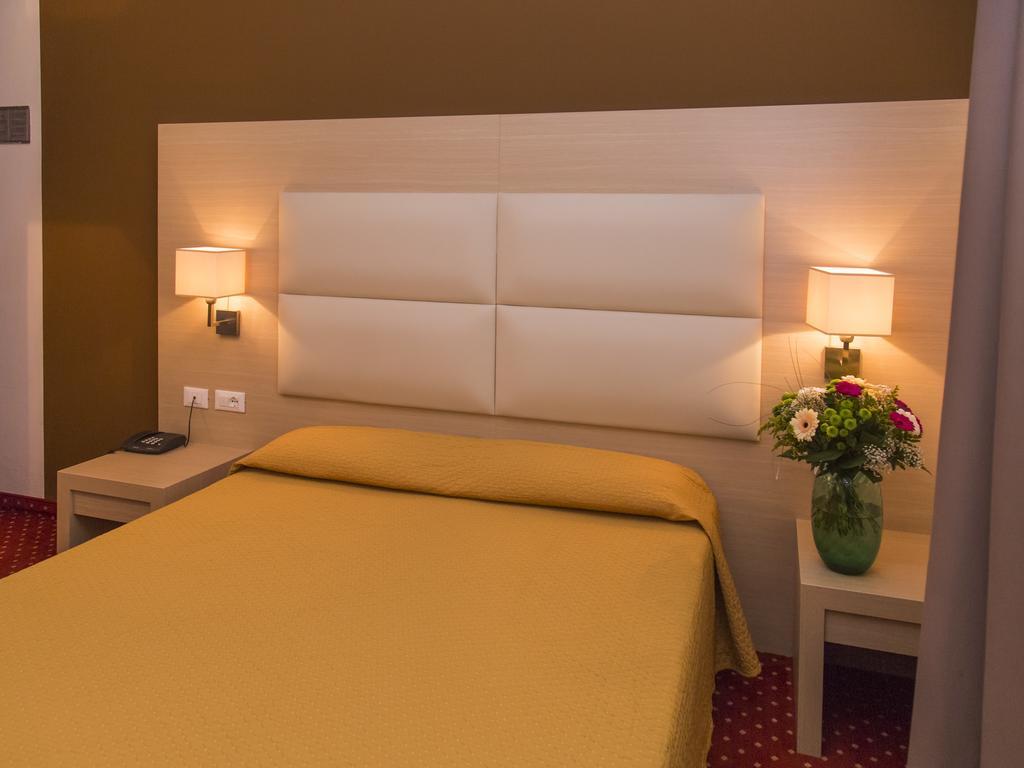 Hotel Regina Μπολζάνο Εξωτερικό φωτογραφία