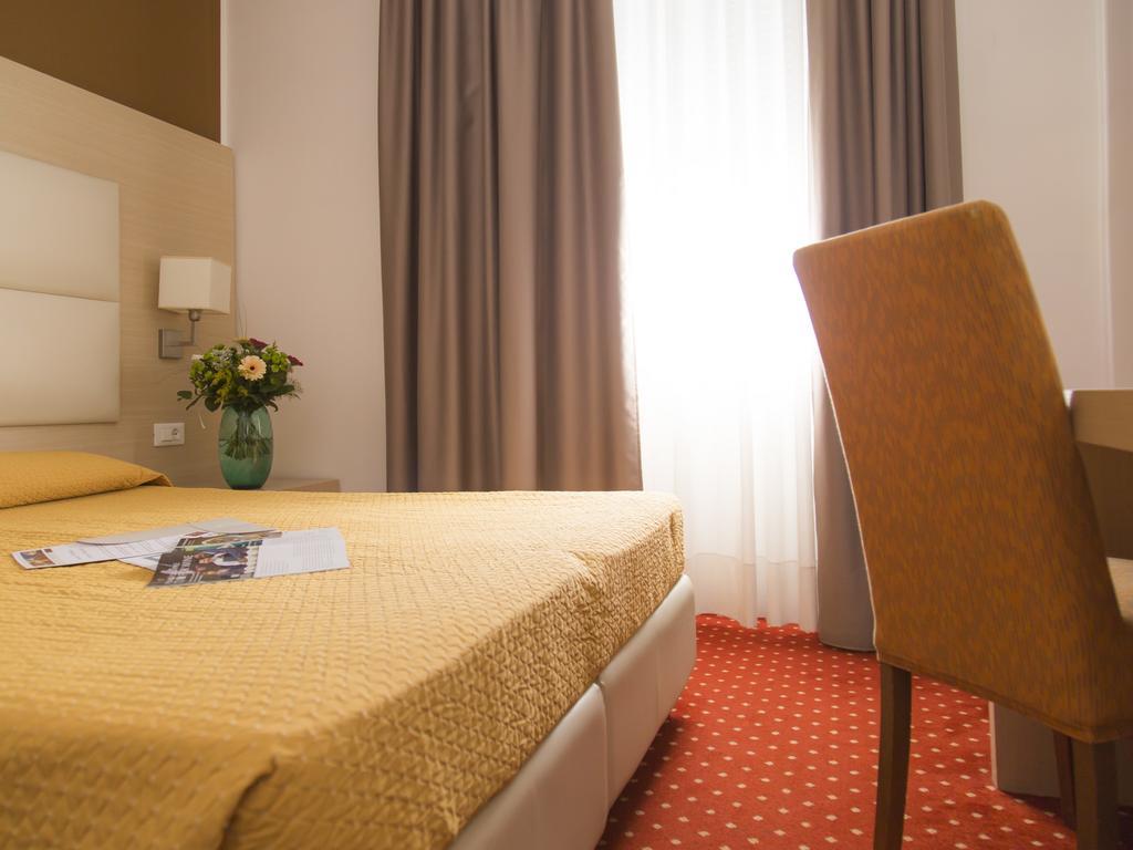 Hotel Regina Μπολζάνο Εξωτερικό φωτογραφία