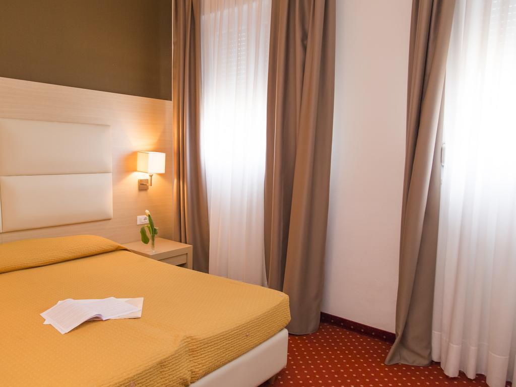 Hotel Regina Μπολζάνο Εξωτερικό φωτογραφία