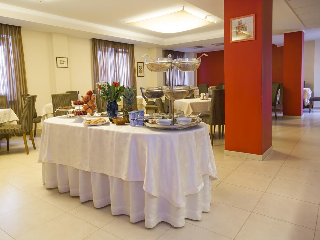 Hotel Regina Μπολζάνο Εξωτερικό φωτογραφία